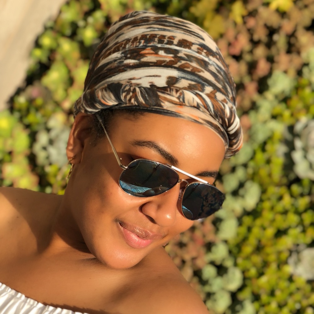 Meet your Posher, Janel